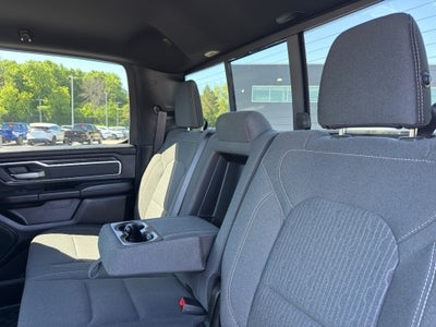 2021 RAM 1500 Big Horn 4x4 Crew Cab 5'7" Box