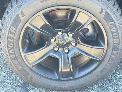 2021 RAM 1500 Big Horn 4x4 Crew Cab 5'7" Box