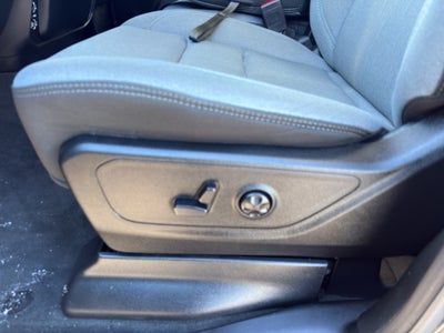 2020 RAM 1500 Big Horn 4x4 Crew Cab 5'7" Box