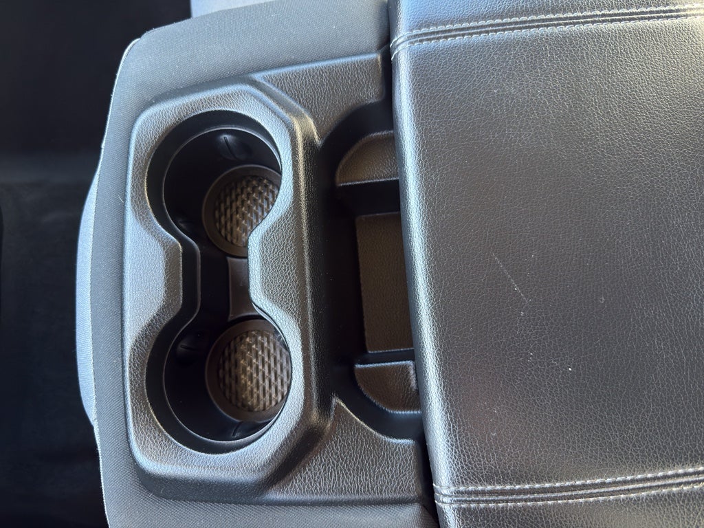 2020 RAM 1500 Big Horn 4x4 Crew Cab 5'7" Box