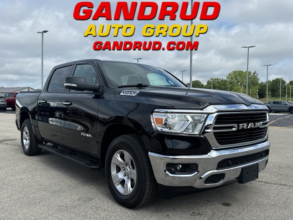 2020 RAM 1500 Big Horn 4x4 Crew Cab 5'7" Box