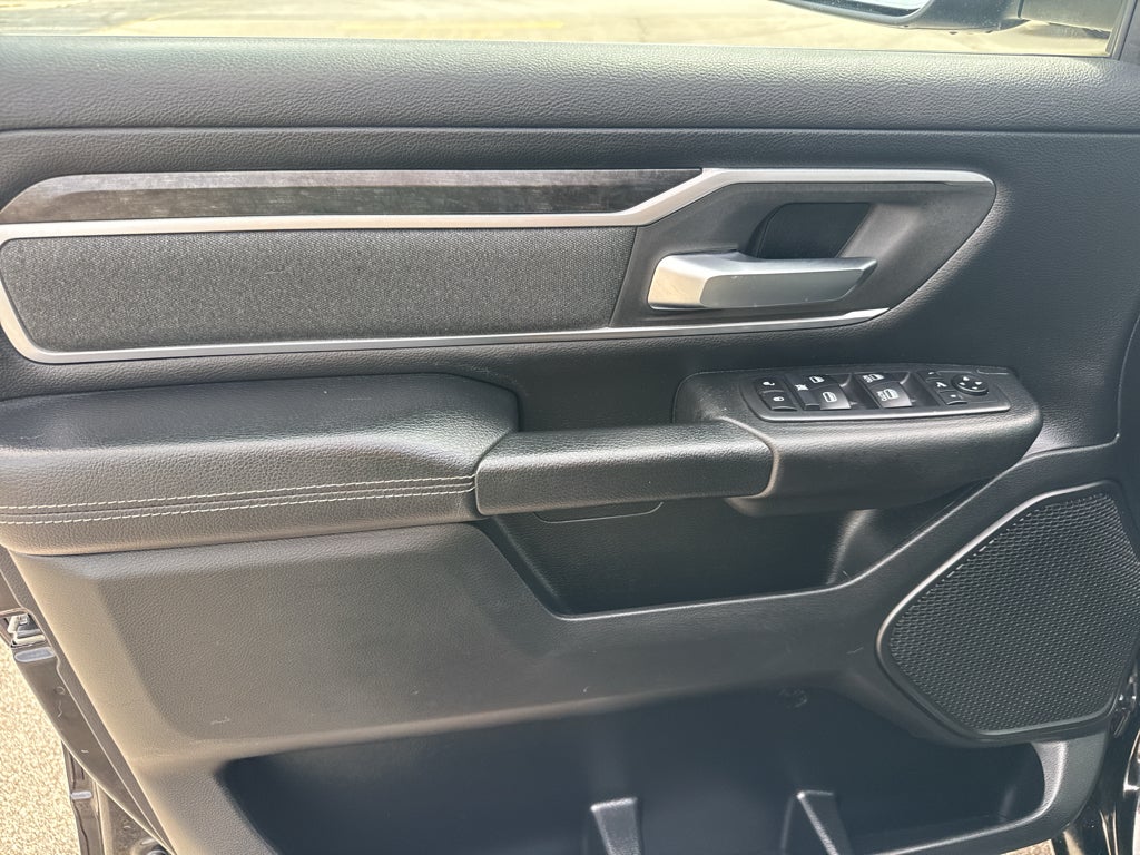 2020 RAM 1500 Big Horn 4x4 Crew Cab 5'7" Box
