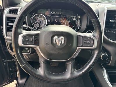 2020 RAM 1500 Big Horn 4x4 Crew Cab 5'7" Box