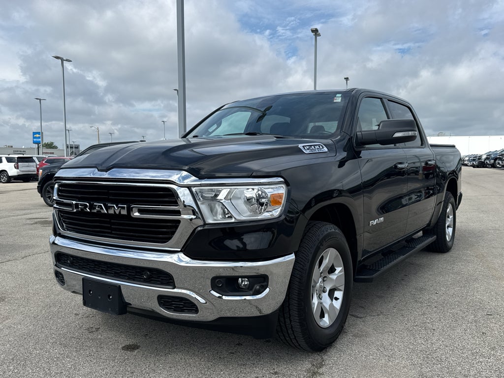 2020 RAM 1500 Big Horn 4x4 Crew Cab 5'7" Box