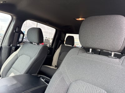 2020 RAM 1500 Big Horn 4x4 Crew Cab 5'7" Box