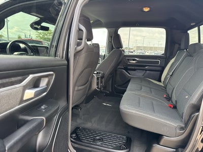 2020 RAM 1500 Big Horn 4x4 Crew Cab 5'7" Box