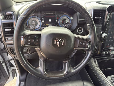 2022 RAM 1500 Limited 4x4 Crew Cab 5'7" Box