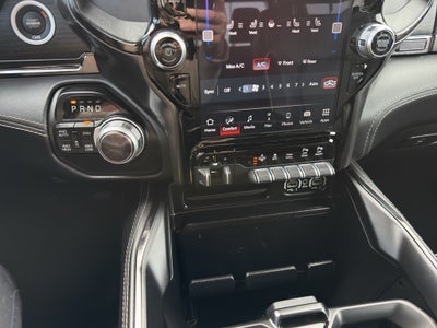 2022 RAM 1500 Limited 4x4 Crew Cab 5'7" Box