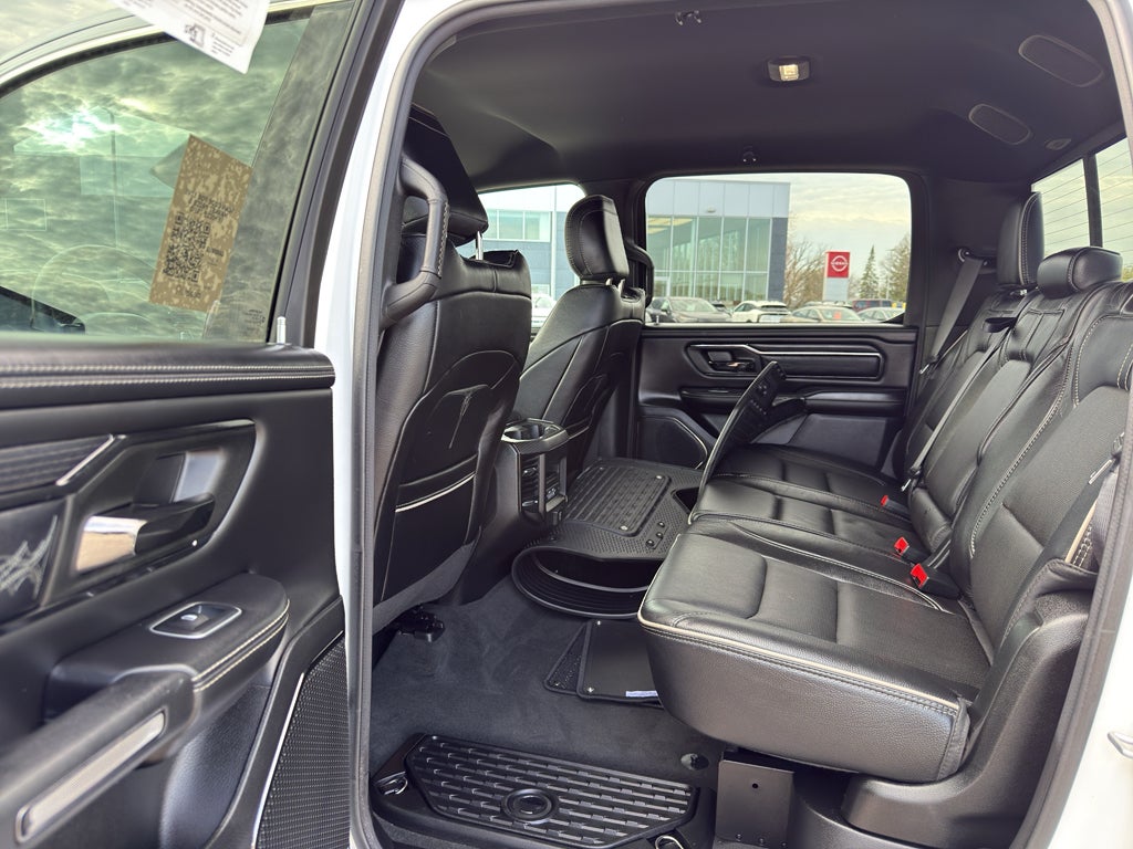 2022 RAM 1500 Limited 4x4 Crew Cab 5'7" Box