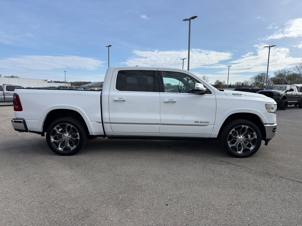 2022 RAM 1500 Limited 4x4 Crew Cab 5'7" Box