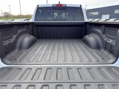 2022 RAM 1500 Limited 4x4 Crew Cab 5'7" Box