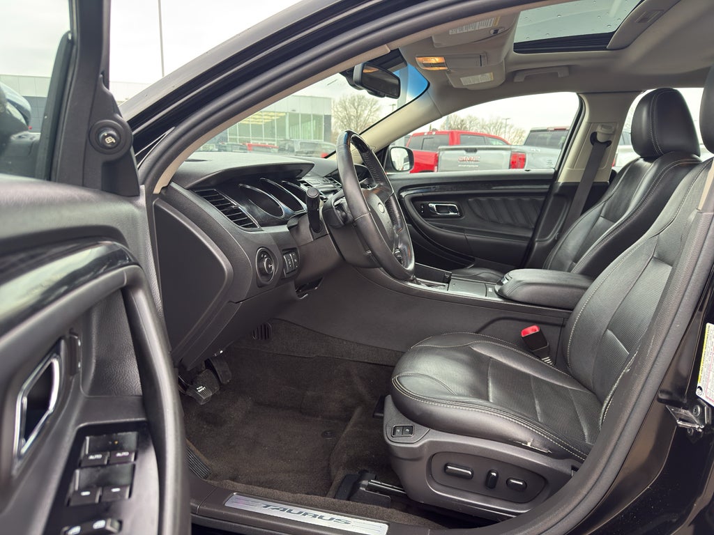 2012 Ford Taurus 4dr Sdn Limited FWD