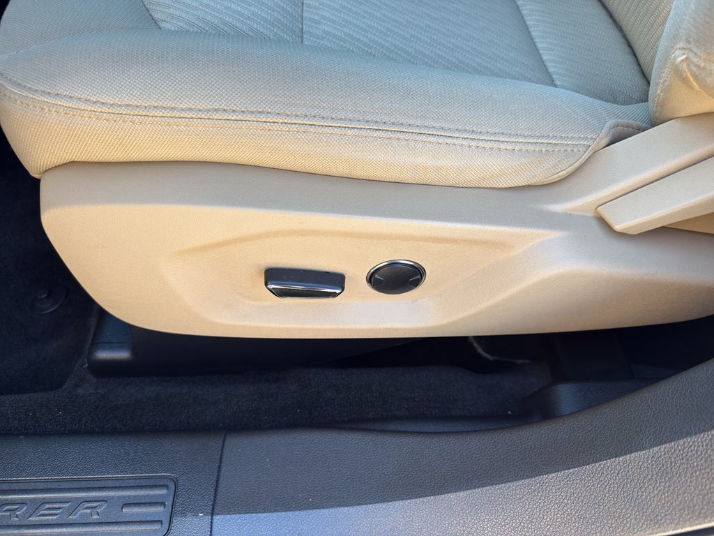 2017 Ford Explorer Base 4WD