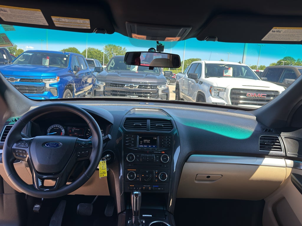 2017 Ford Explorer Base 4WD