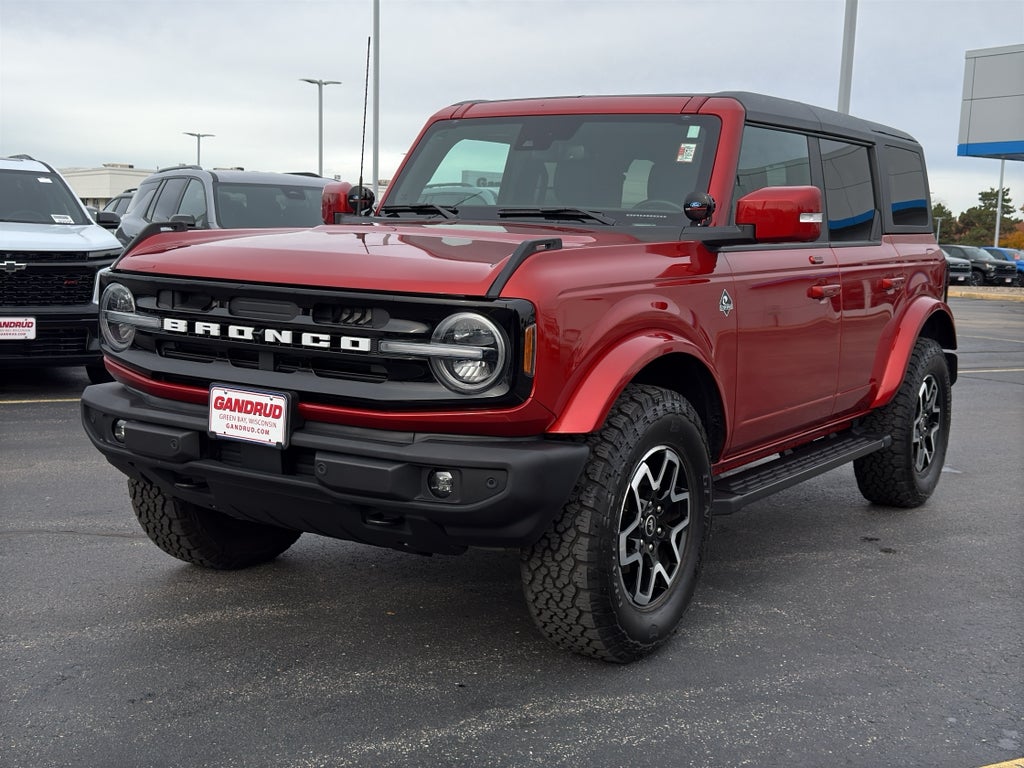 2022 Ford Bronco Outer Banks 4 Door Advanced 4x4