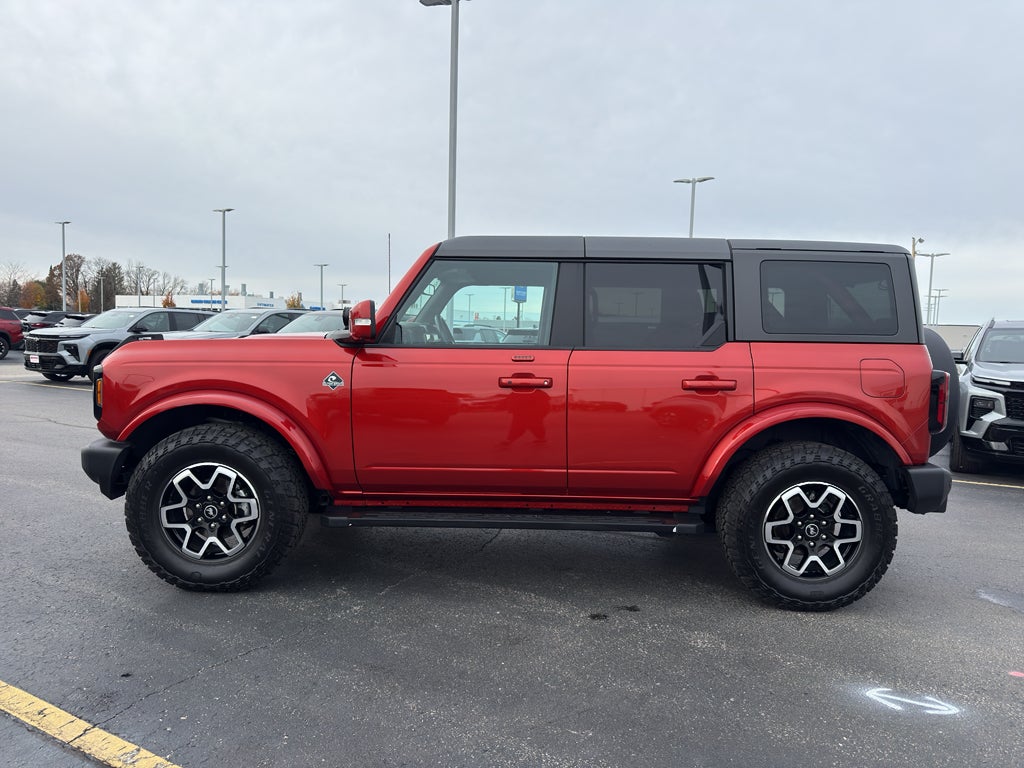 2022 Ford Bronco Outer Banks 4 Door Advanced 4x4
