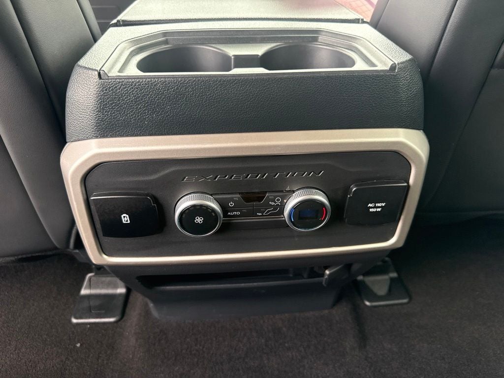 2022 Ford Expedition Max XLT 4x4