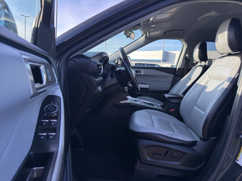 2021 Ford Explorer XLT 4WD