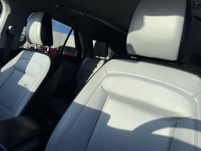 2021 Ford Explorer XLT 4WD