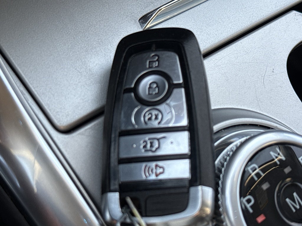 2021 Ford Explorer XLT 4WD