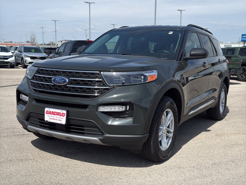 2022 Ford Explorer XLT 4WD