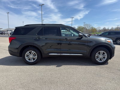 2022 Ford Explorer XLT 4WD