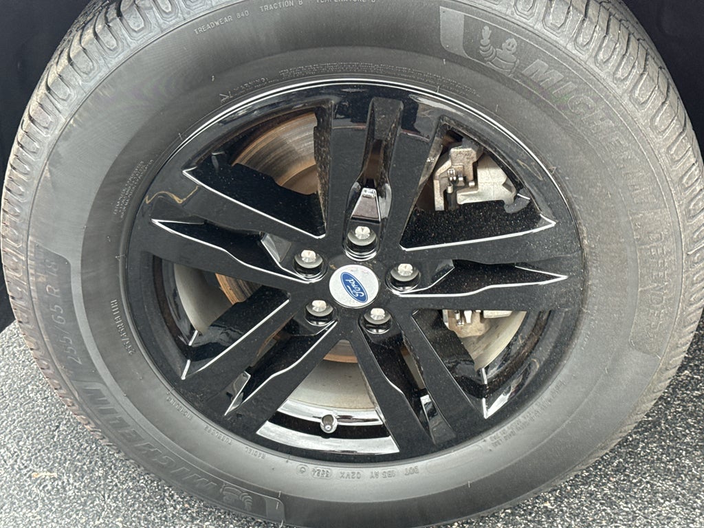 2022 Ford Explorer XLT 4WD