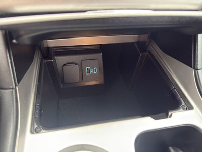 2022 Ford Explorer XLT 4WD
