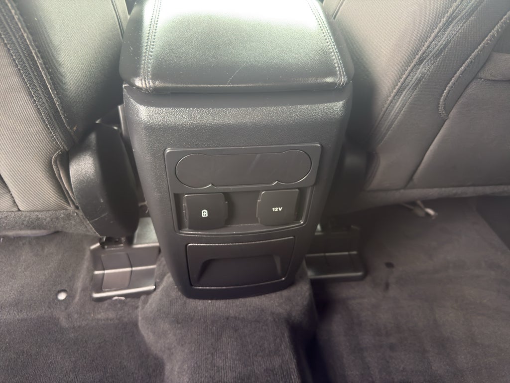 2022 Ford Explorer XLT 4WD