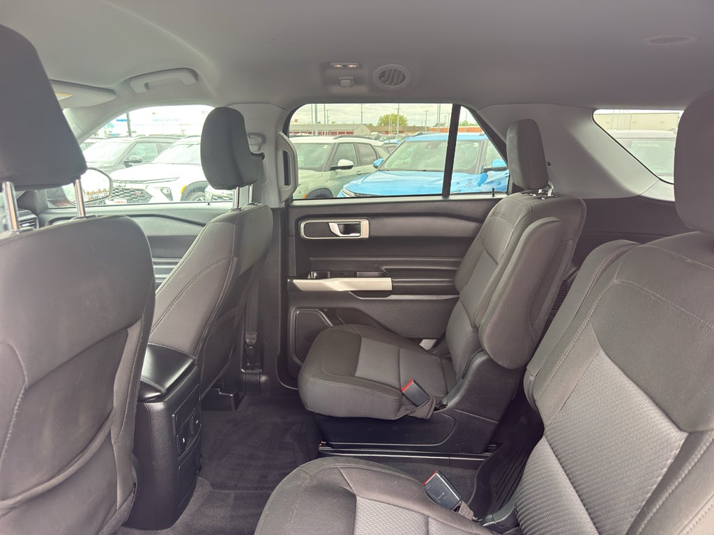 2022 Ford Explorer XLT 4WD