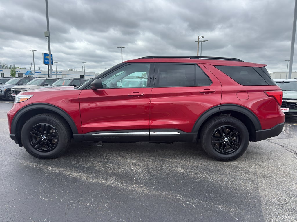 2022 Ford Explorer XLT 4WD