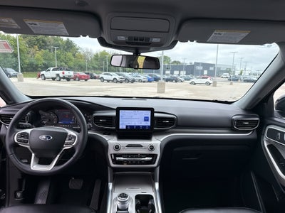 2023 Ford Explorer XLT 4WD