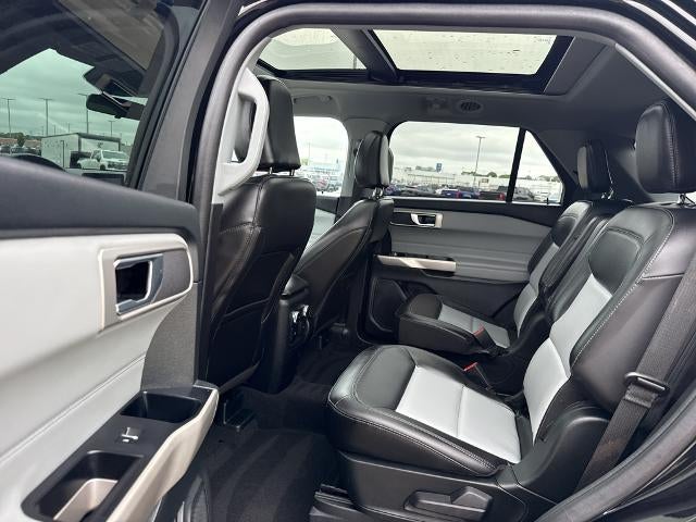 2023 Ford Explorer XLT 4WD