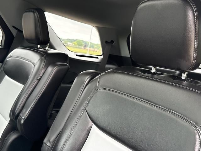 2023 Ford Explorer XLT 4WD