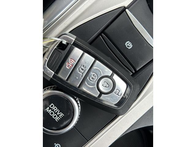 2023 Ford Explorer XLT 4WD