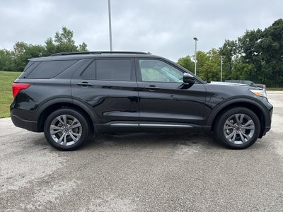 2023 Ford Explorer XLT 4WD
