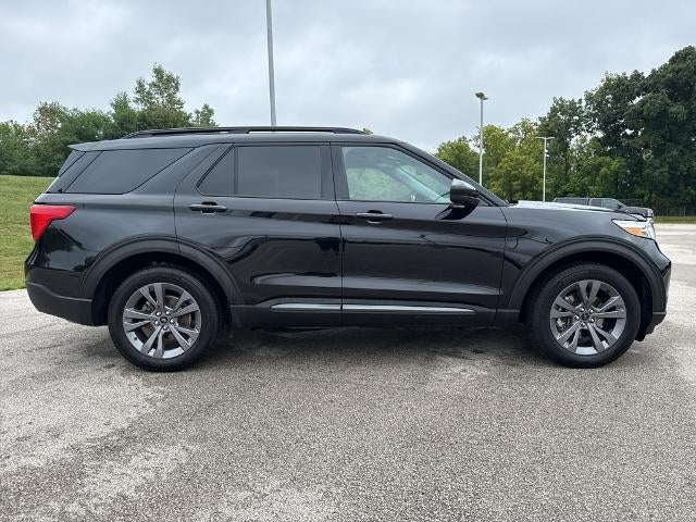 2023 Ford Explorer XLT 4WD