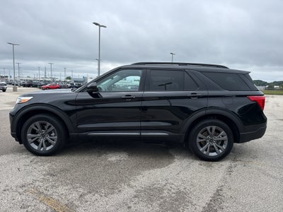 2023 Ford Explorer XLT 4WD