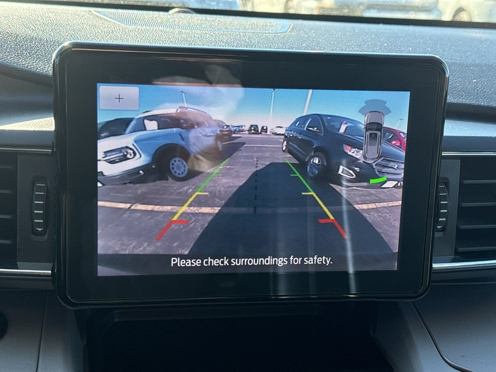 2024 Ford Explorer XLT 4WD