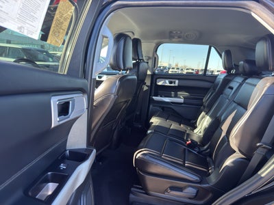 2024 Ford Explorer XLT 4WD