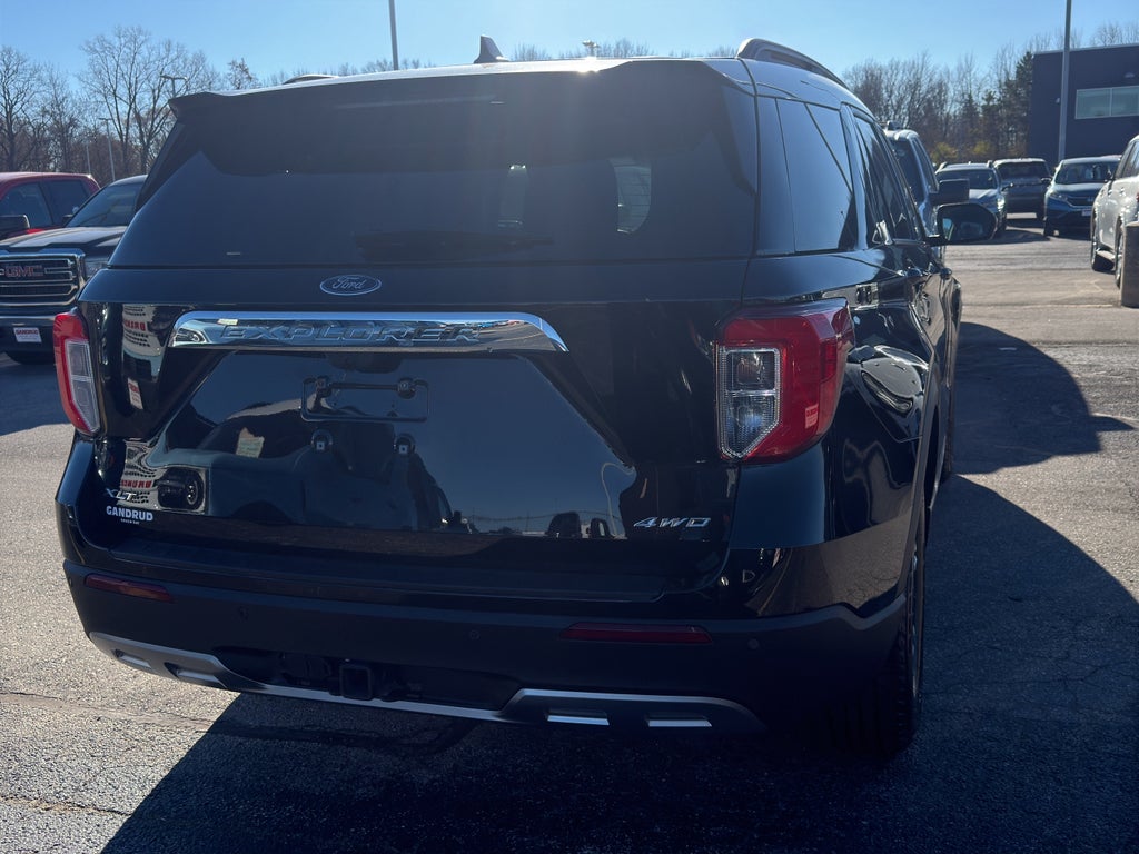 2024 Ford Explorer XLT 4WD