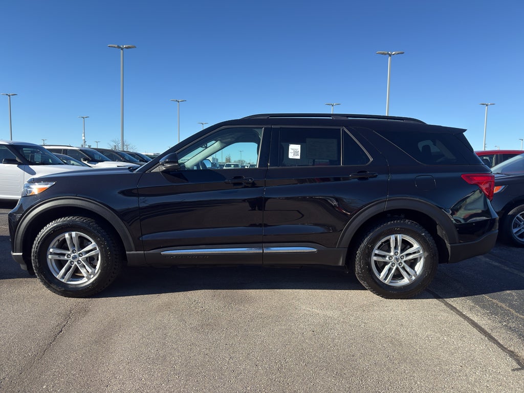 2024 Ford Explorer XLT 4WD