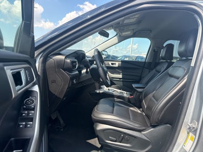 2023 Ford Explorer XLT 4WD