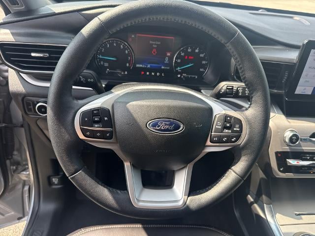 2023 Ford Explorer XLT 4WD