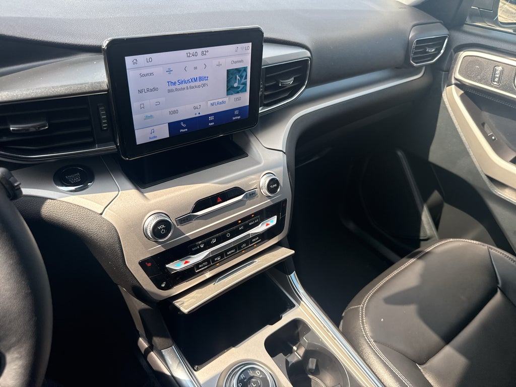 2023 Ford Explorer XLT 4WD