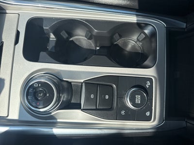 2023 Ford Explorer XLT 4WD