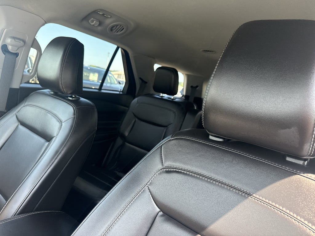 2023 Ford Explorer XLT 4WD