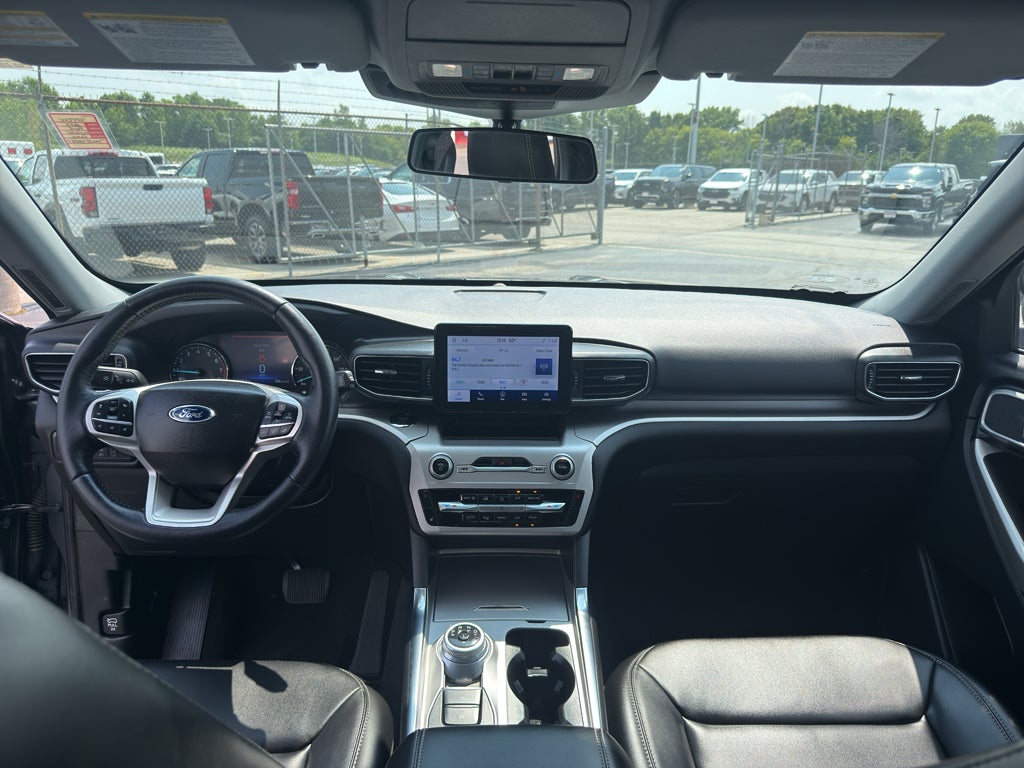 2022 Ford Explorer XLT 4WD