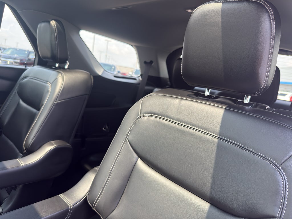 2022 Ford Explorer XLT 4WD