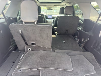2022 Ford Explorer XLT 4WD